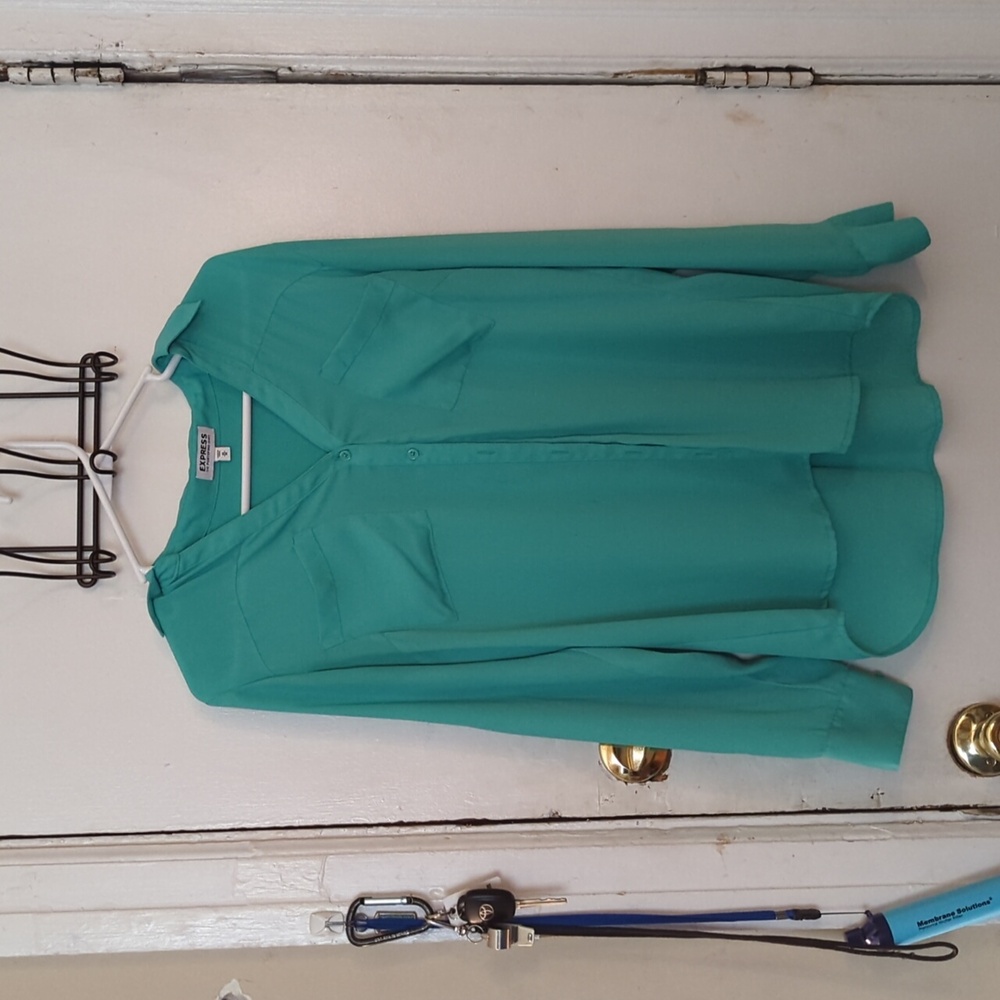 Express portofino button up shirt green medium